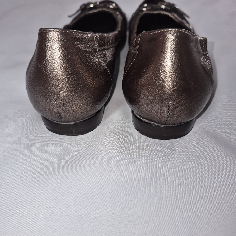 Attilio Giusti Leombruni Metallic and Black Flats - Picture 4 of 7